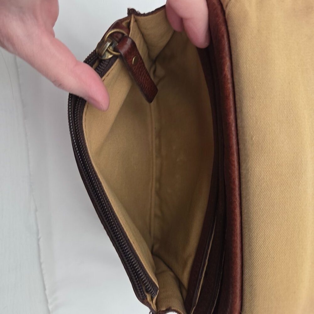 Vintage Duluth Trading Co. Leather Organizer Crossbody Bag - Picture 7 of 16